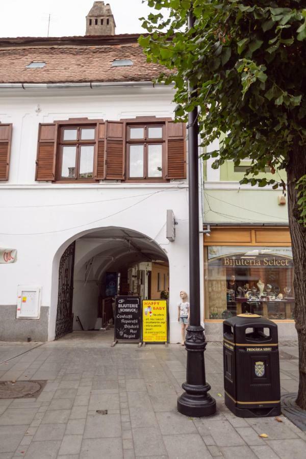 Eric Central Studio Hermannstadt Exterior foto
