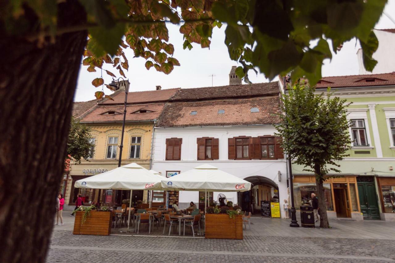 Eric Central Studio Hermannstadt Exterior foto